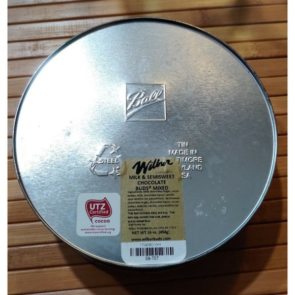 Scarecrow Pumpkin 7" Round Tin Can Container Barb Tourtillotte Illustrated Used - Picture 2 of 9